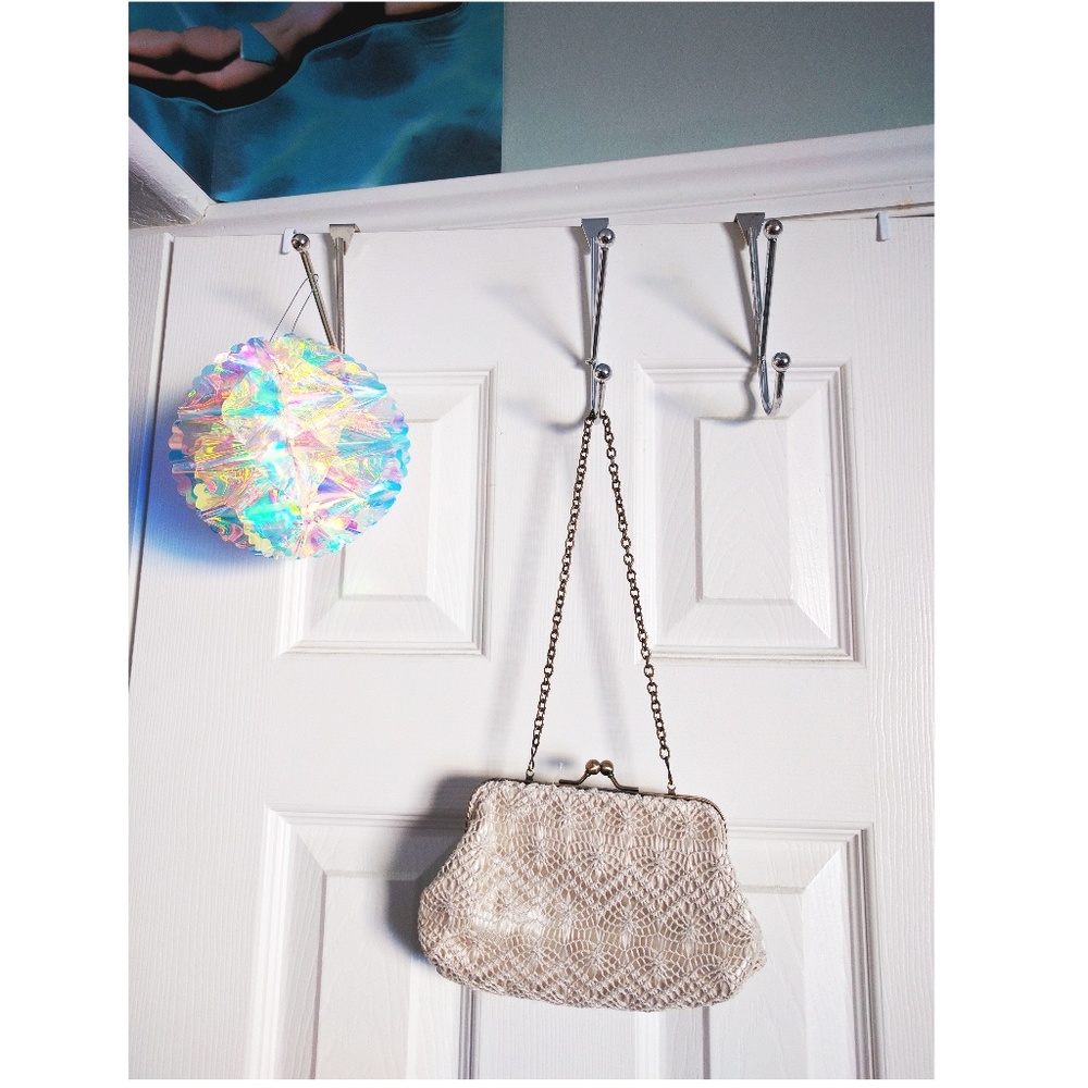 Vintage off-white lace purse with gold chain